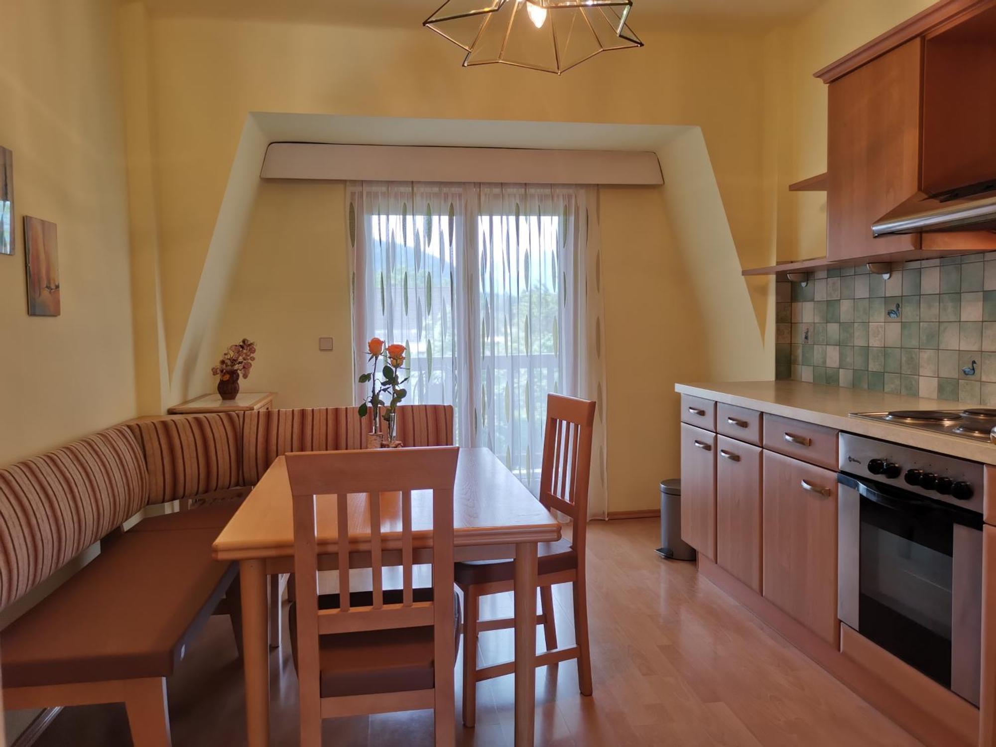 Bungalow & Apartments "Am Deber" Velden - Augsdorf Velden am Woerthersee Room photo